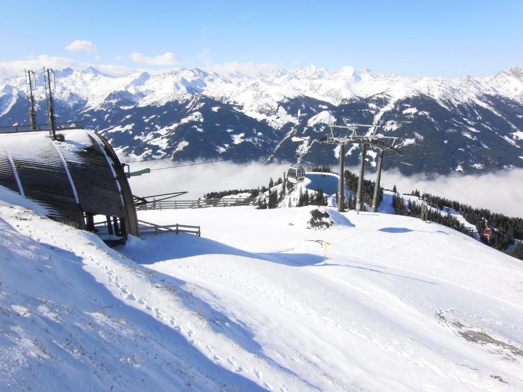 Готель Gaestehaus Gratz - Inklusive Eintritt In Die Alpentherme Дорфгаштайн Екстер'єр фото