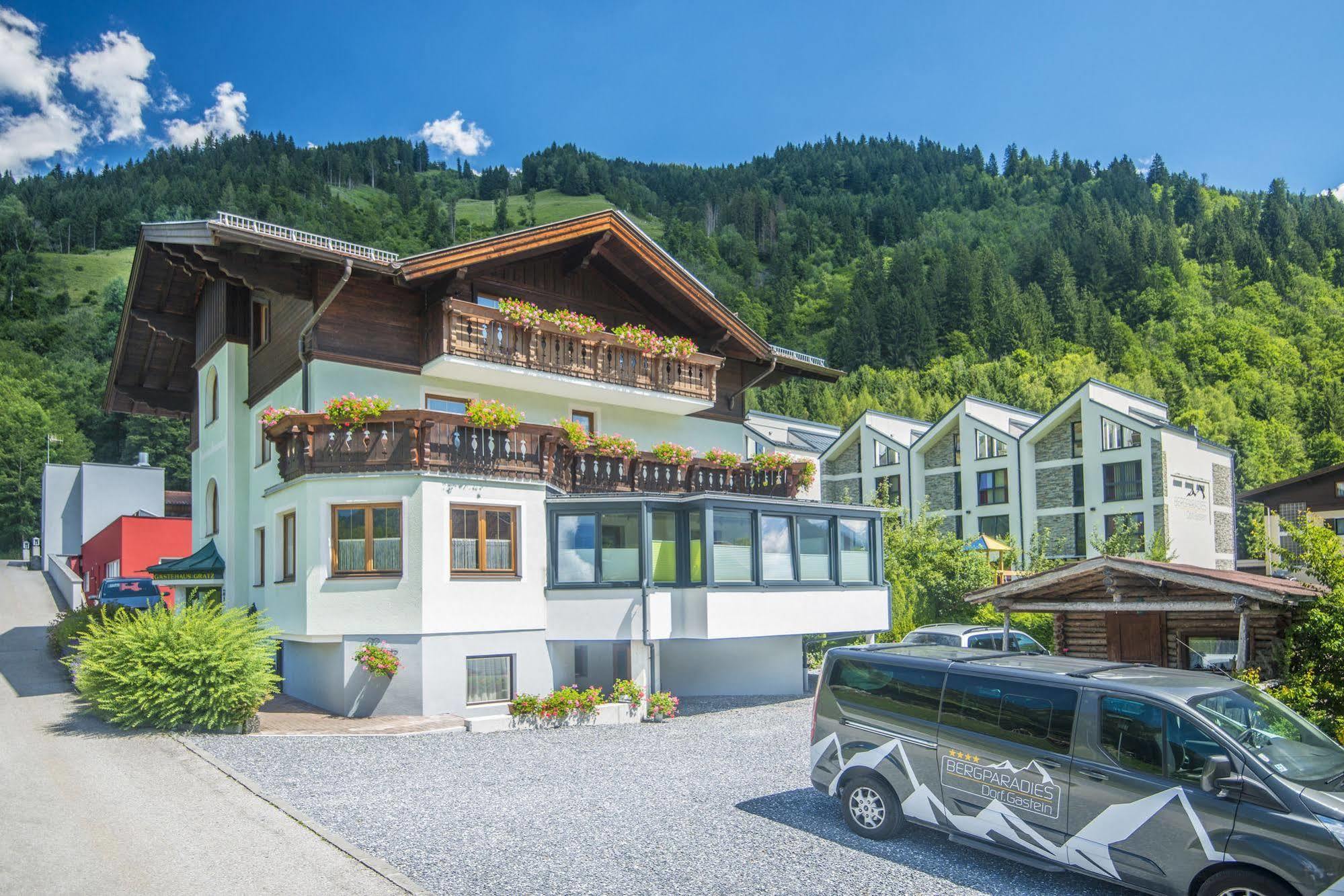 Готель Gaestehaus Gratz - Inklusive Eintritt In Die Alpentherme Дорфгаштайн Екстер'єр фото